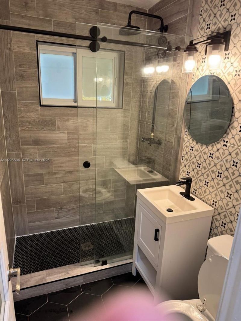5420 E 7th Avenue , Unit 2, Hialeah, FL 33013 Photo