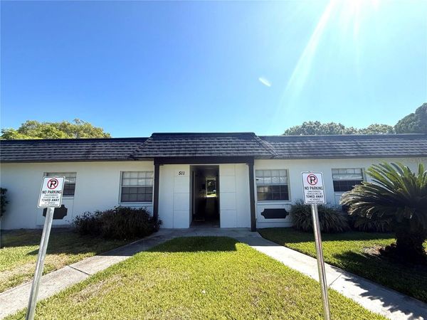 511 DUCHESS COURT , Unit 4, LAKELAND, FL 33803
