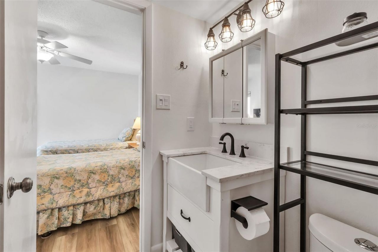 5224 Lake Village Drive, Unit 67, Sarasota, FL 34235 Photo
