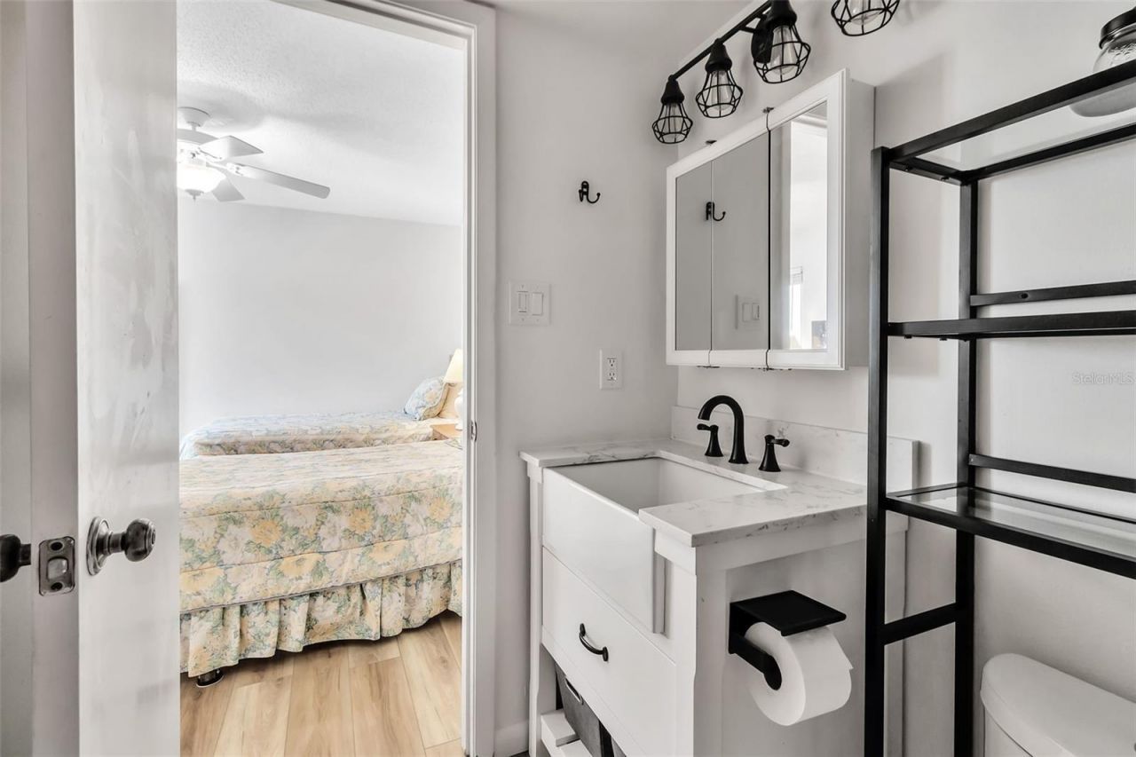 5224 Lake Village Drive, Unit 67, Sarasota, FL 34235 Photo