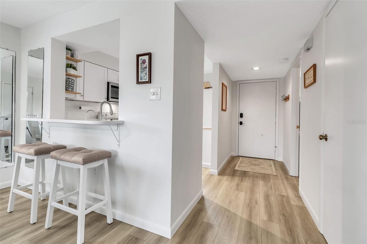 5224 Lake Village Drive, Unit 67, Sarasota, FL 34235 Photo