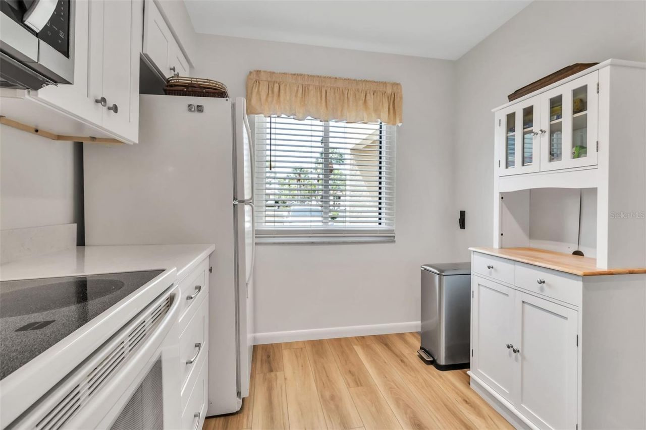 5224 Lake Village Drive, Unit 67, Sarasota, FL 34235 Photo