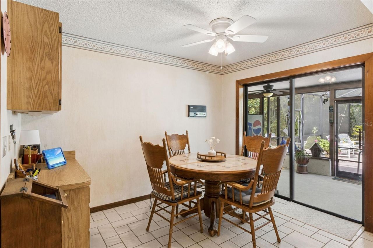 4909 Lake Gatlin Woods Court, Orlando, FL 32806 Photo