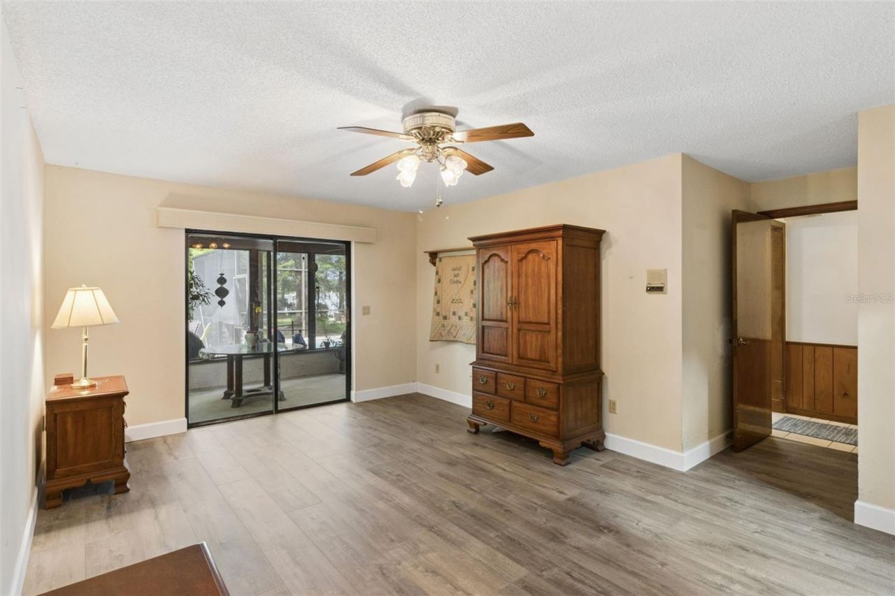 4909 Lake Gatlin Woods Court, Orlando, FL 32806 Photo