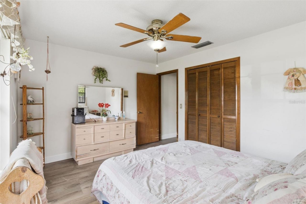 4909 Lake Gatlin Woods Court, Orlando, FL 32806 Photo