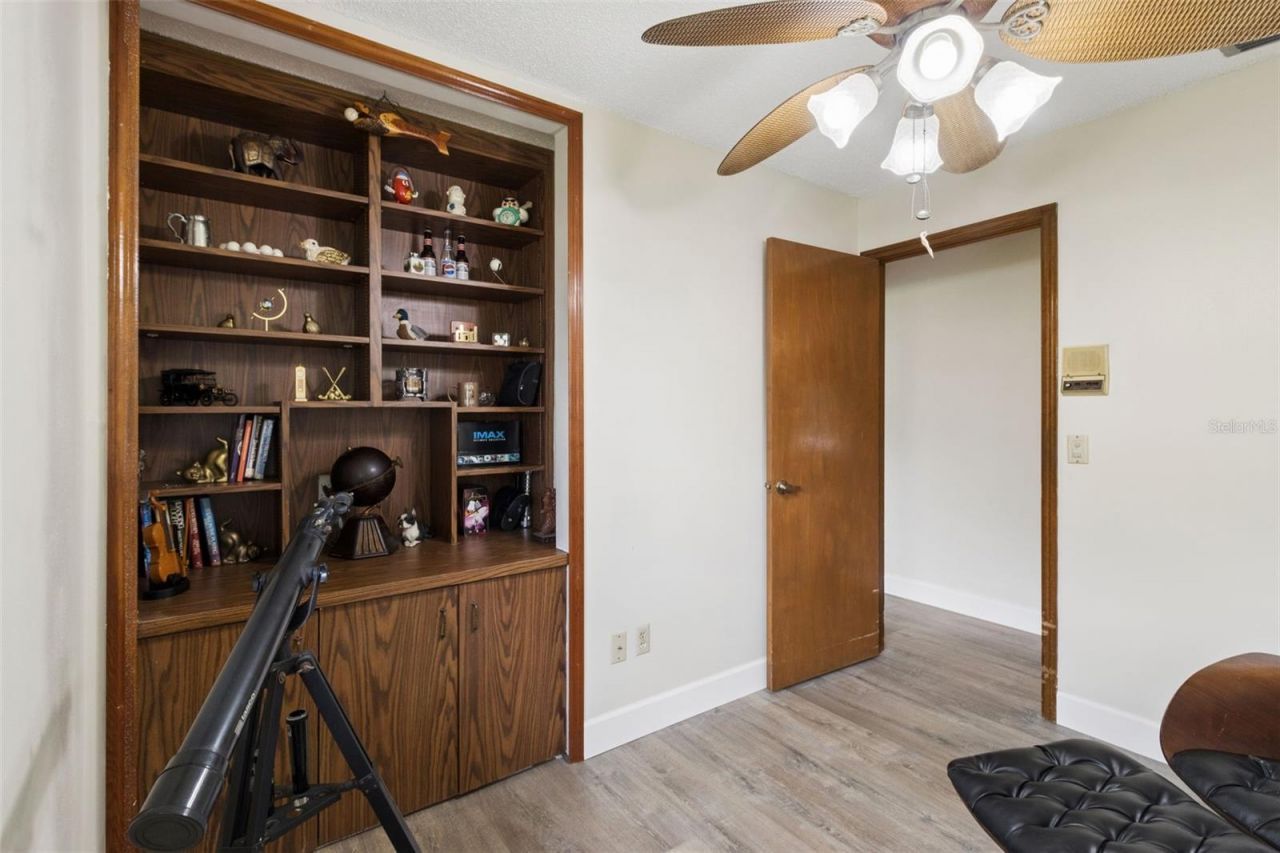 4909 Lake Gatlin Woods Court, Orlando, FL 32806 Photo