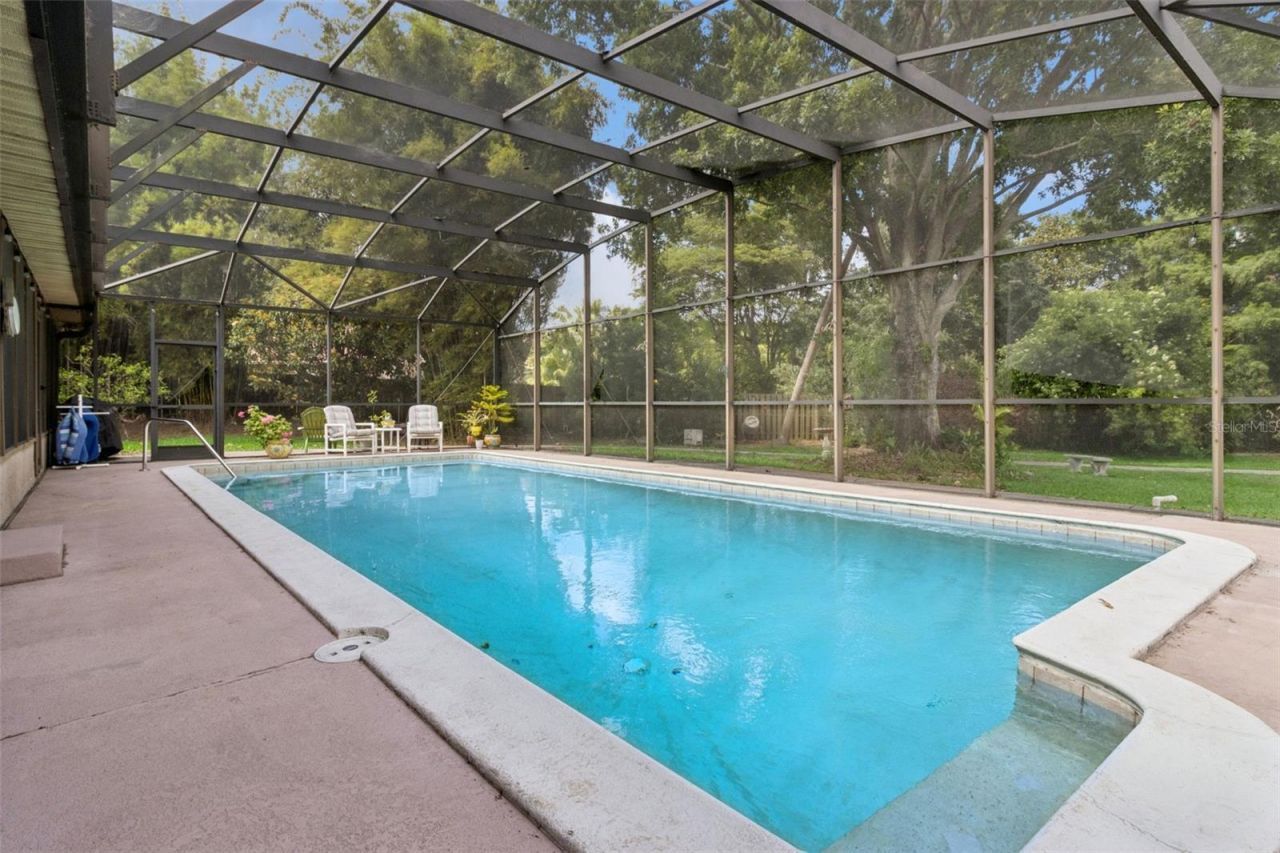 4909 Lake Gatlin Woods Court, Orlando, FL 32806 Photo