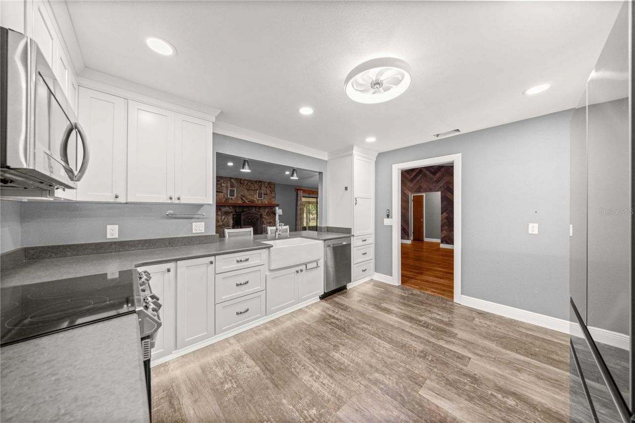 3883 E Westwind Court, Inverness, FL 34453 Photo