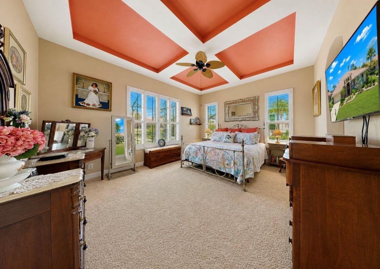 2208 Myrtle Vista Court , Sun City Center, FL 33573 Photo