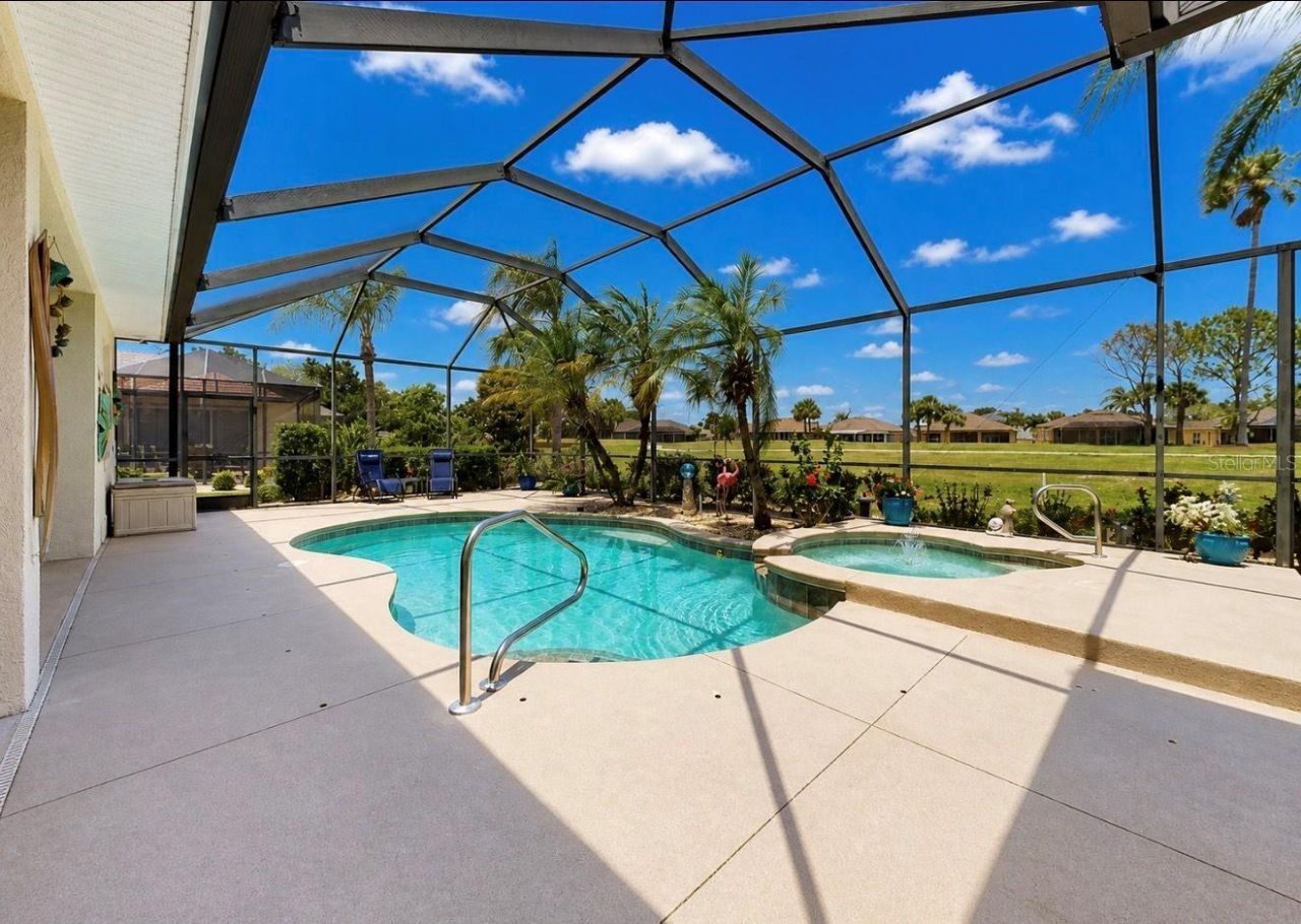 2208 Myrtle Vista Court , Sun City Center, FL 33573 Photo