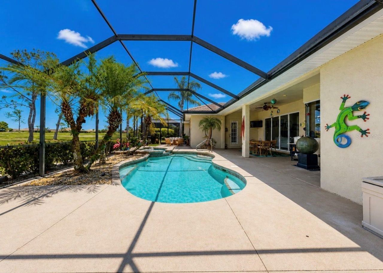 2208 Myrtle Vista Court , Sun City Center, FL 33573 Photo