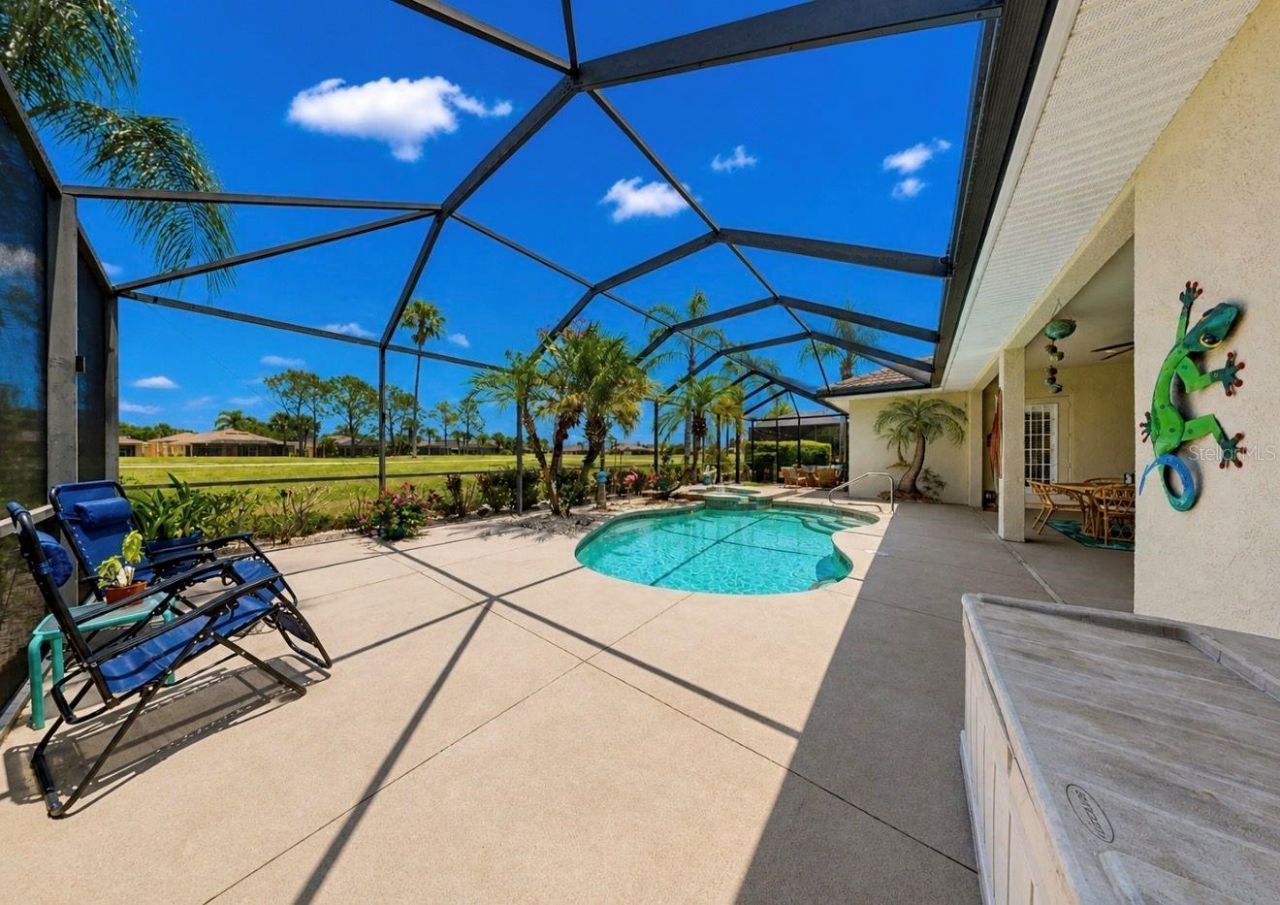 2208 Myrtle Vista Court , Sun City Center, FL 33573 Photo