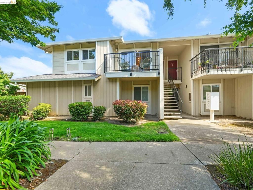 14521 Doolittle Dr, San Leandro, CA 94577 Main Photo