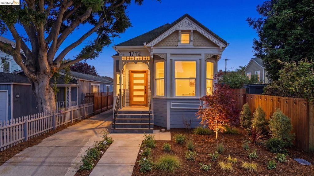 1712 Schiller St, Alameda, CA 94501 Main Photo