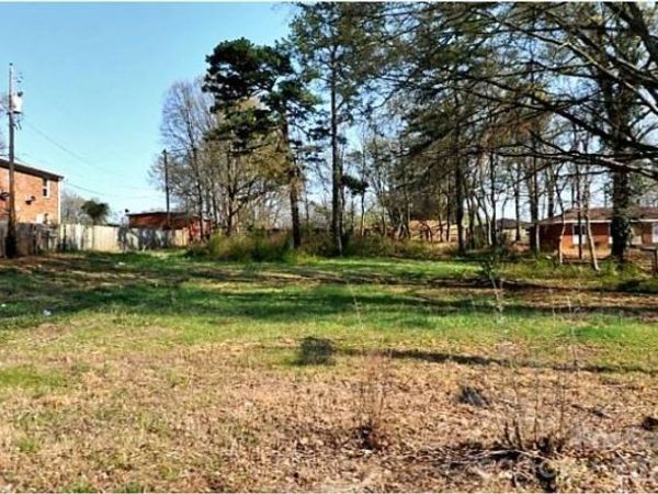 2411 Carmine Street , Charlotte, NC 28206