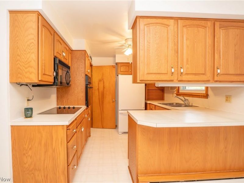 6501 Ravenna Avenue, Louisville, OH 44641 Photo 14
