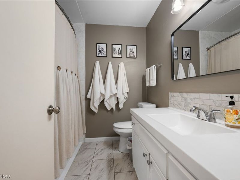 1356 Glennview Street NE, Canton, OH 44721 Photo 20