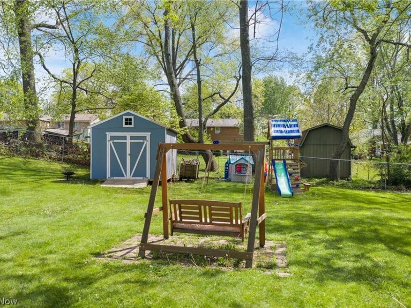 1356 Glennview Street NE, Canton, OH 44721 Photo 34