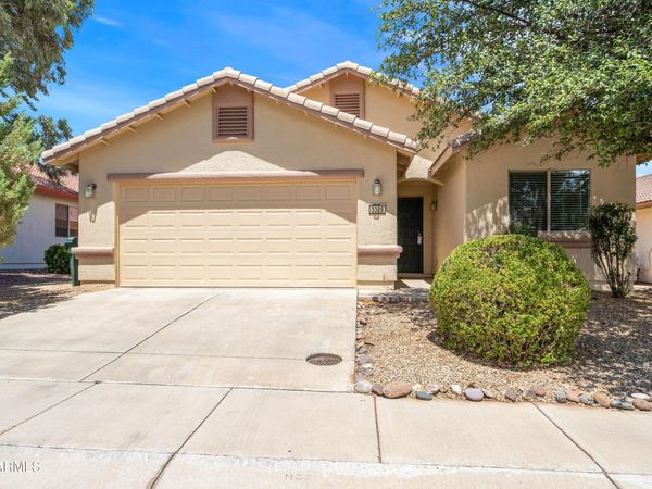 3389 YOSEMITE Court, Sierra Vista, AZ 85650