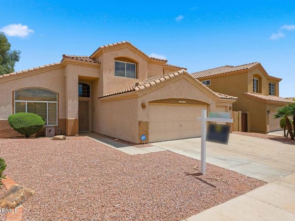 15625 S 6TH Avenue, Phoenix, AZ 85045