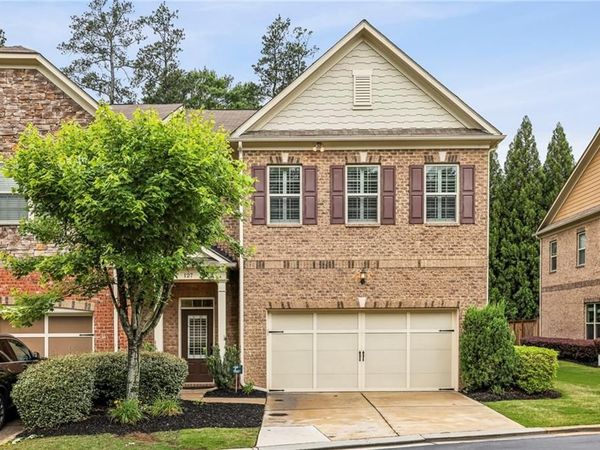 127 Barkley Lane, Atlanta, GA 30328