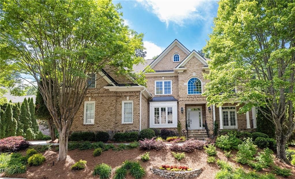 915 Glengate Place, Atlanta, GA 30328 Main Photo