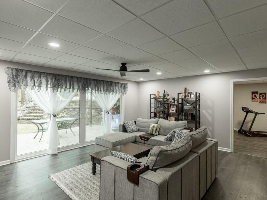 Property Image 38