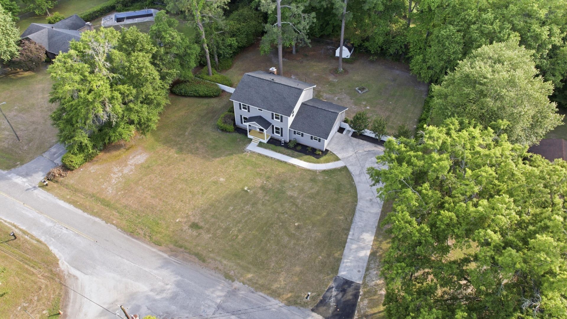 2313 NW Fairway Drive Photo 6