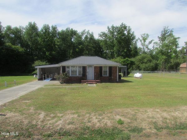 186 Rainbow Road , Warsaw, NC 28398
