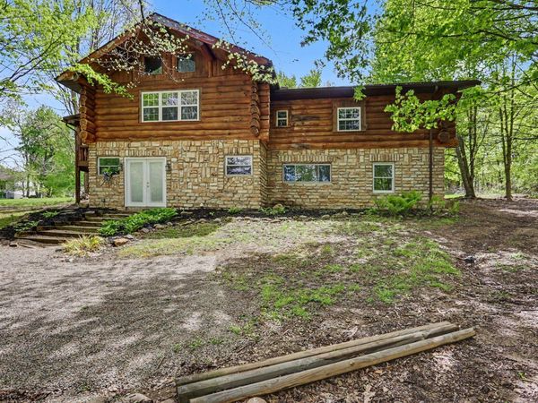 84 Royal Court , Howard, OH 43028