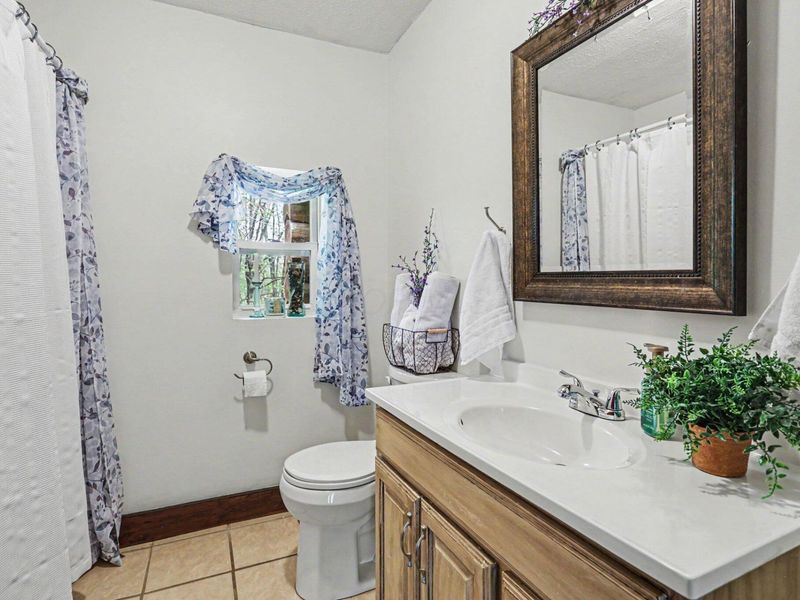 84 Royal Court, Howard, OH 43028 Photo 15