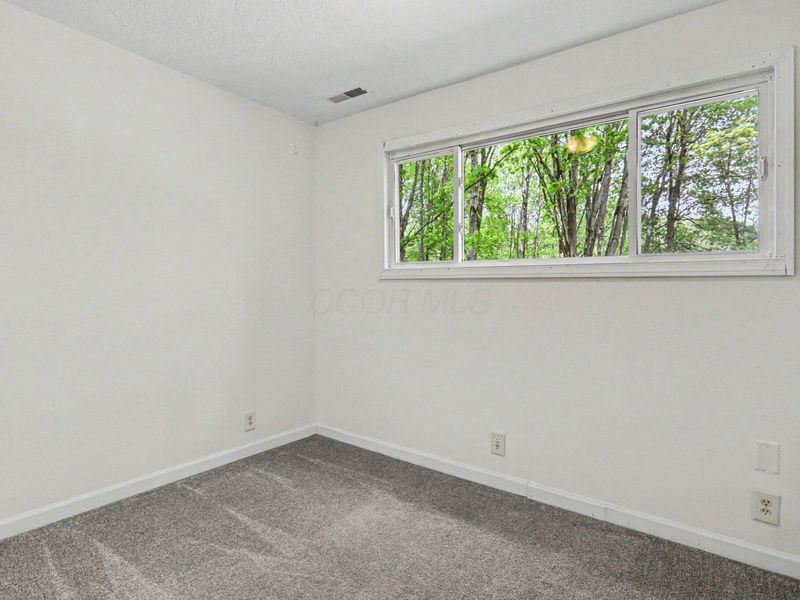 84 Royal Court, Howard, OH 43028 Photo 25