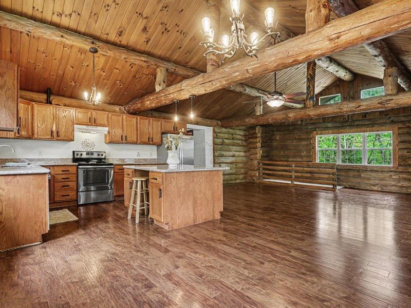 84 Royal Court, Howard, OH 43028 Photo 8