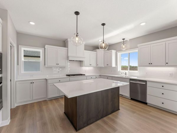 7024 184th Street W, Lakeville, MN 55044
