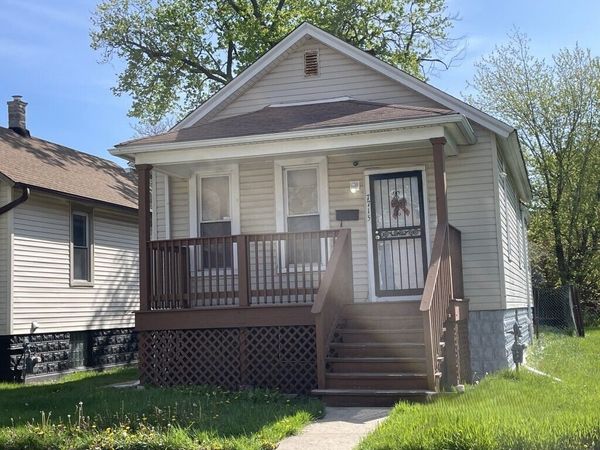 7715 S Maryland Avenue , Chicago, IL 60619