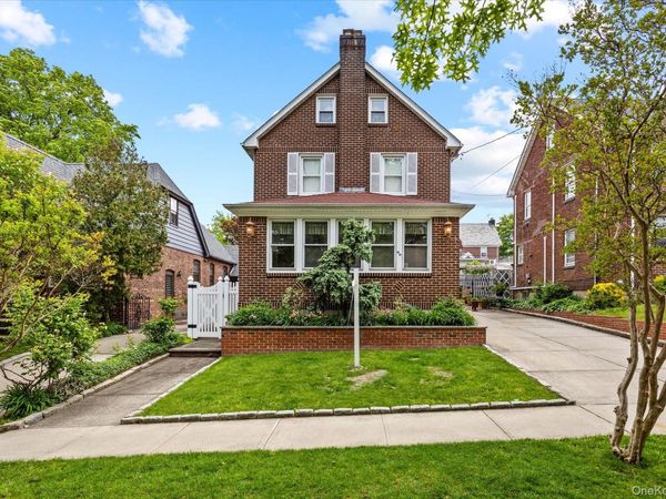 3221 168th Street , Flushing, NY 11358