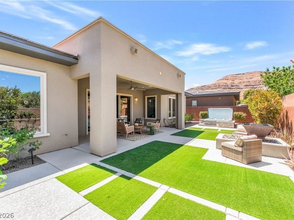 9988 REGENCY SQUARE Avenue , Las Vegas, NV 89148