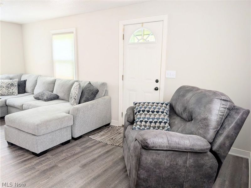 4465 Eastland Avenue NE, Louisville, OH 44641 Photo 14
