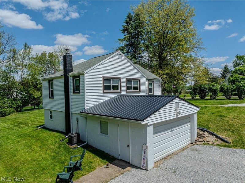 4465 Eastland Avenue NE, Louisville, OH 44641 Photo 5