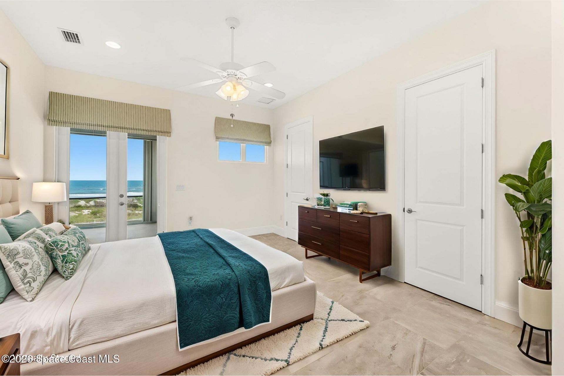 515 S Atlantic Avenue , Cocoa Beach, FL 32931 Photo