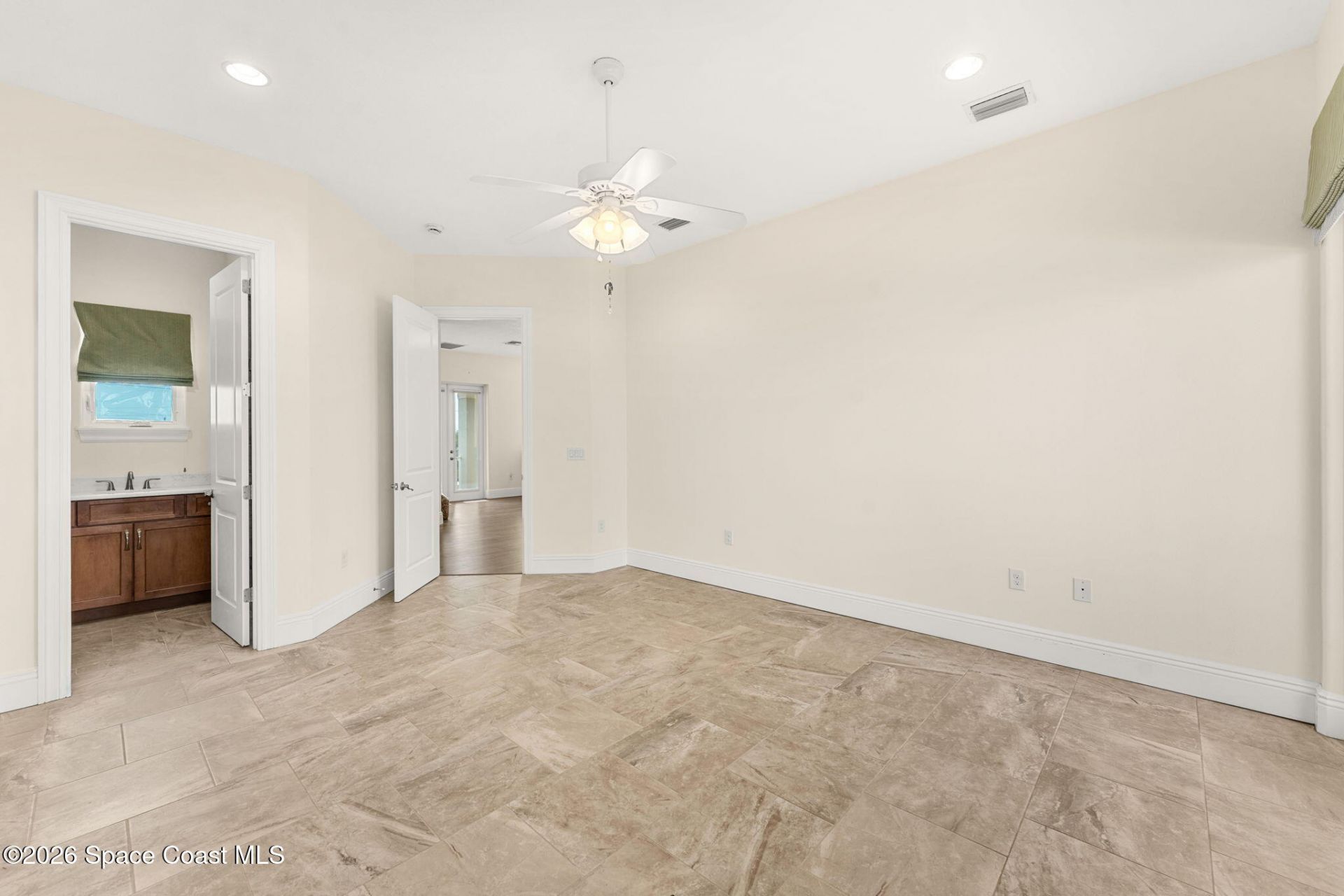515 S Atlantic Avenue , Cocoa Beach, FL 32931 Photo