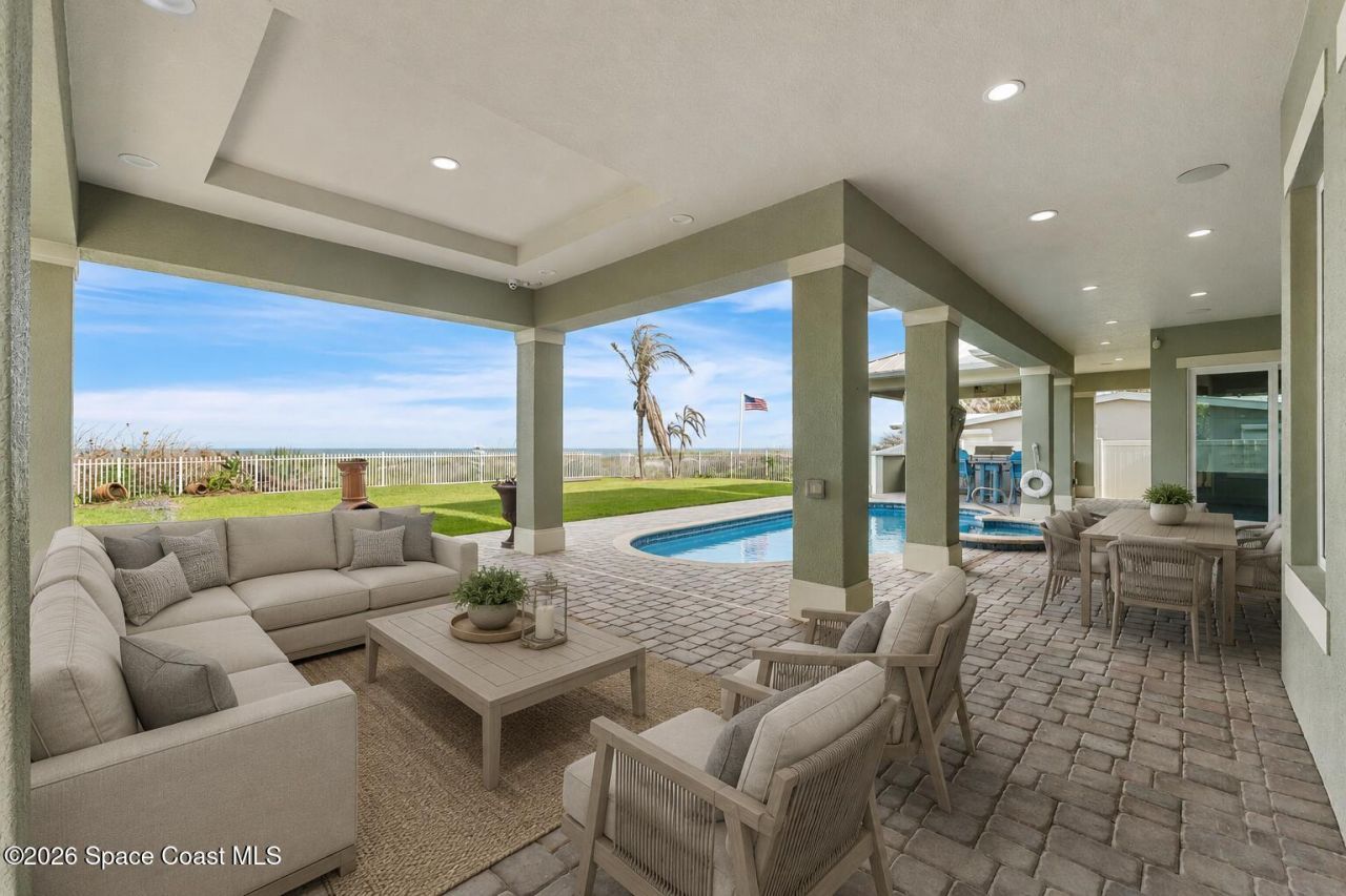 515 S Atlantic Avenue , Cocoa Beach, FL 32931 Photo