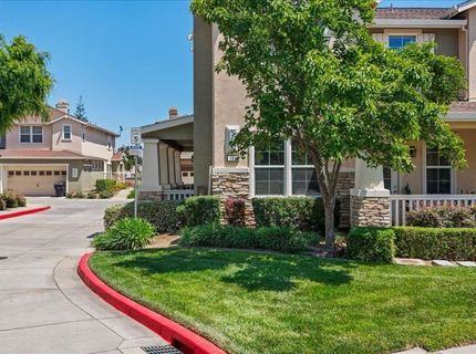 561 Wild Stallion Dr #151, Unit 151, Oakdale, CA 95361 Photo