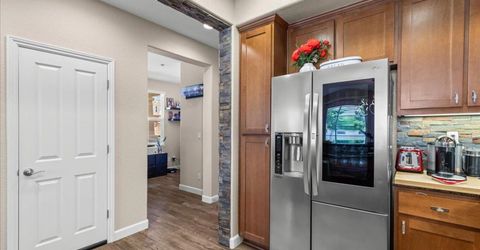 561 Wild Stallion Dr #151, Unit 151, Oakdale, CA 95361 Photo