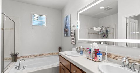 561 Wild Stallion Dr #151, Unit 151, Oakdale, CA 95361 Photo