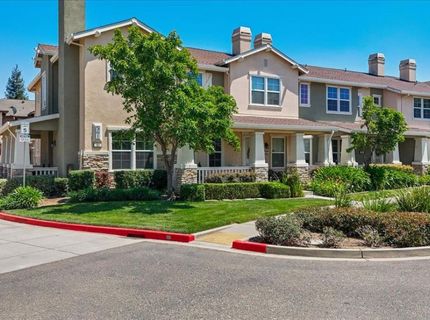 561 Wild Stallion Dr #151, Unit 151, Oakdale, CA 95361 Photo