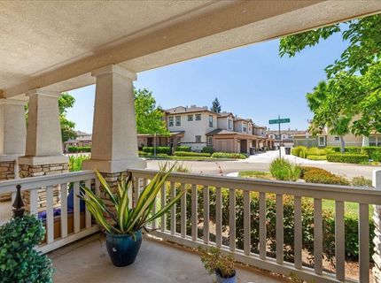 561 Wild Stallion Dr #151, Unit 151, Oakdale, CA 95361 Photo