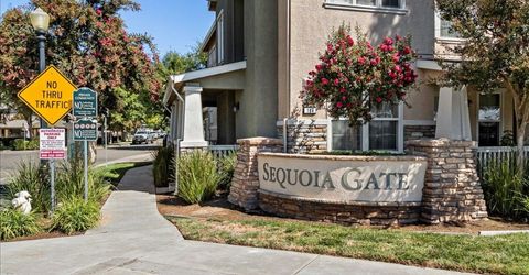 561 Wild Stallion Dr #151, Unit 151, Oakdale, CA 95361 Photo