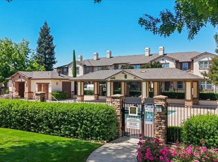 561 Wild Stallion Dr #151, Unit 151, Oakdale, CA 95361 Photo