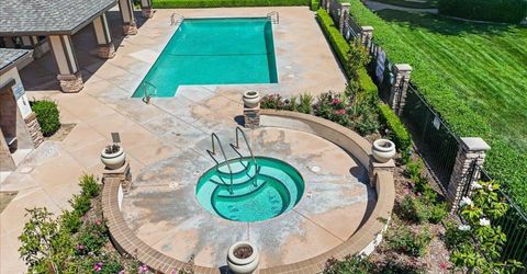 561 Wild Stallion Dr #151, Unit 151, Oakdale, CA 95361 Photo